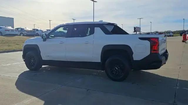 2026 Chevrolet Silverado EV Custom - Standard Range 4WD