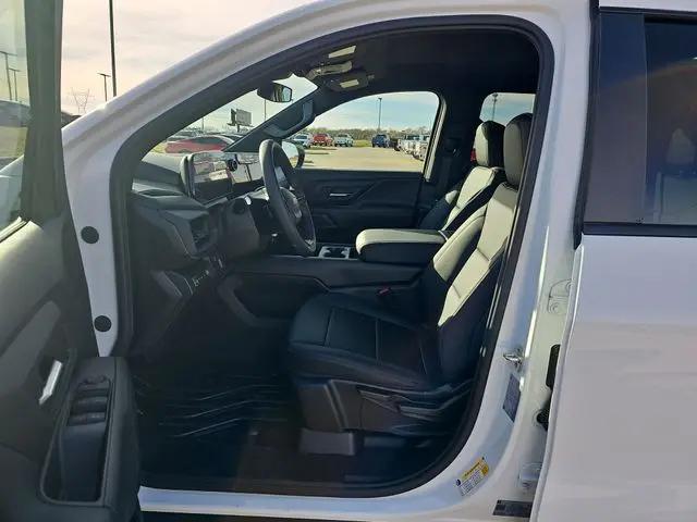 2026 Chevrolet Silverado EV Custom - Standard Range 4WD