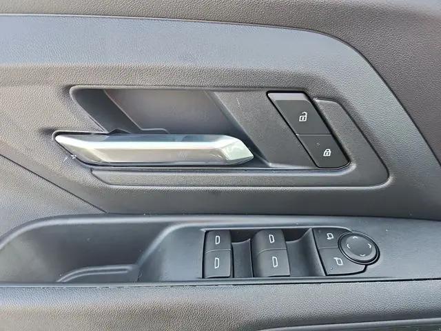 2026 Chevrolet Silverado EV Custom - Standard Range 4WD