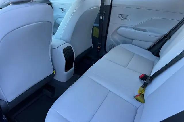 2026 Hyundai Kona SE