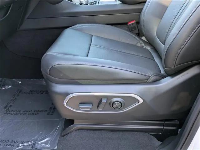 2026 Jeep Grand Wagoneer Limited Altitude 4x4