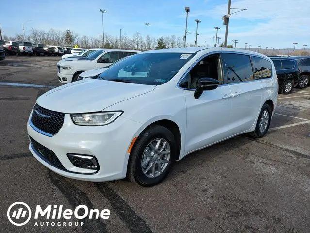 2026 Chrysler Pacifica Select for sale in Wilkes-Barre, PA