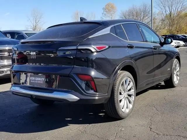 2026 Buick NV Avenir FWD