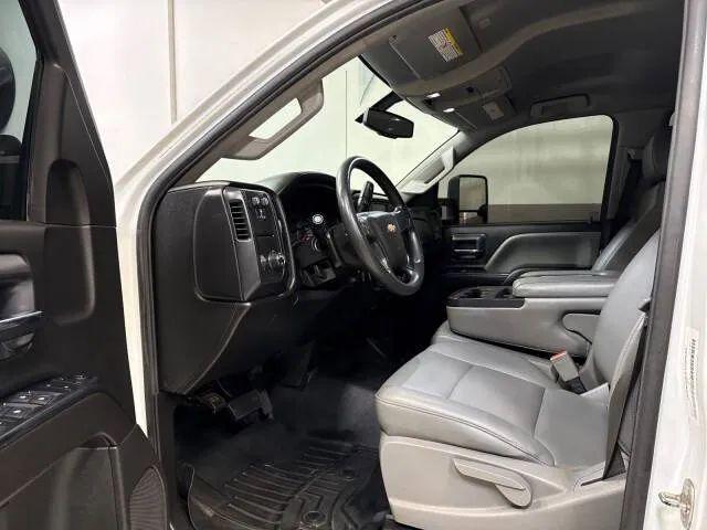2020 Chevrolet Silverado 6500HD 1WT