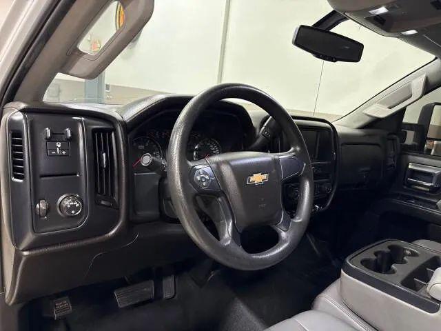2020 Chevrolet Silverado 6500HD 1WT