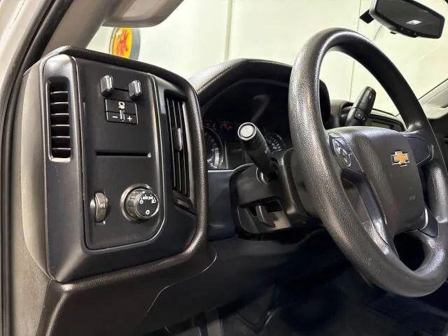 2020 Chevrolet Silverado 6500HD 1WT