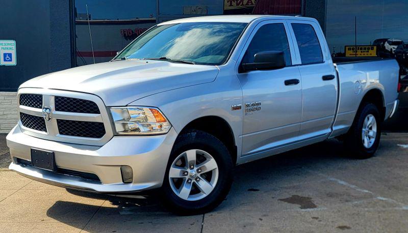 2019 Ram 1500 Classic Express Quad Cab 4x4 6'4" Box