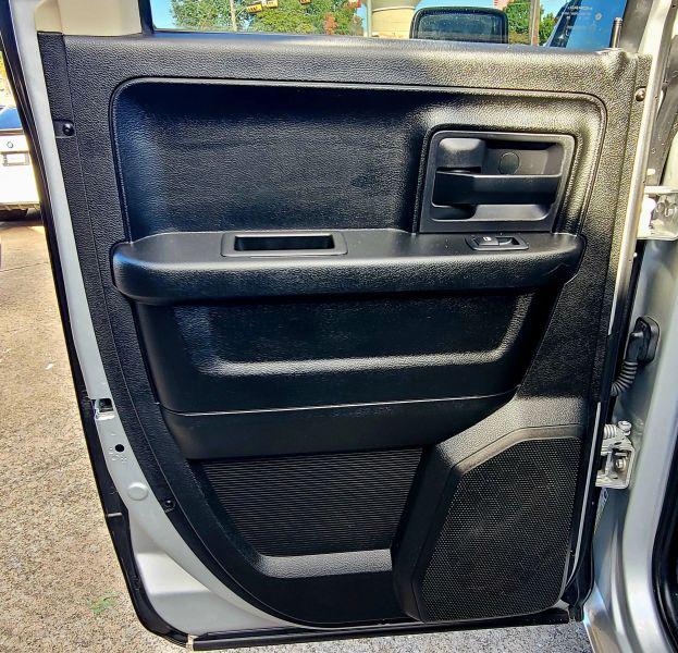 2019 Ram 1500 Classic Express Quad Cab 4x4 6'4" Box