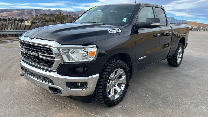 2022 Ram 1500 Lone Star Quad Cab 4x4 6'4" Box