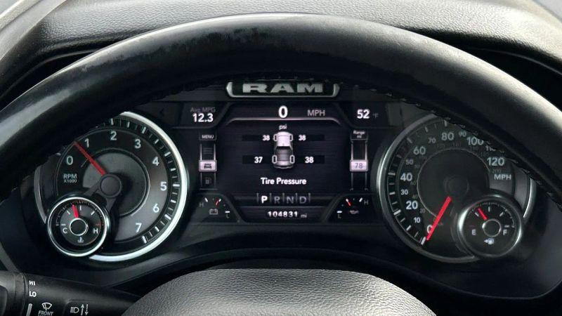 2022 Ram 1500 Lone Star Quad Cab 4x4 6'4" Box