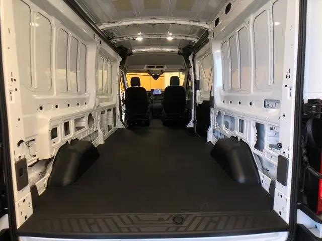 2026 Ford Transit Cargo Van T-250