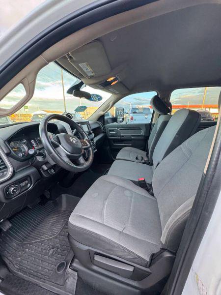 2019 Ram 3500 Big Horn Crew Cab 4x4 8' Box