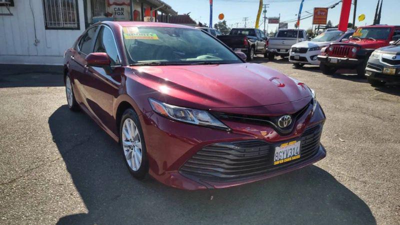 2019 Toyota Camry SE for sale in Oakdale, CA