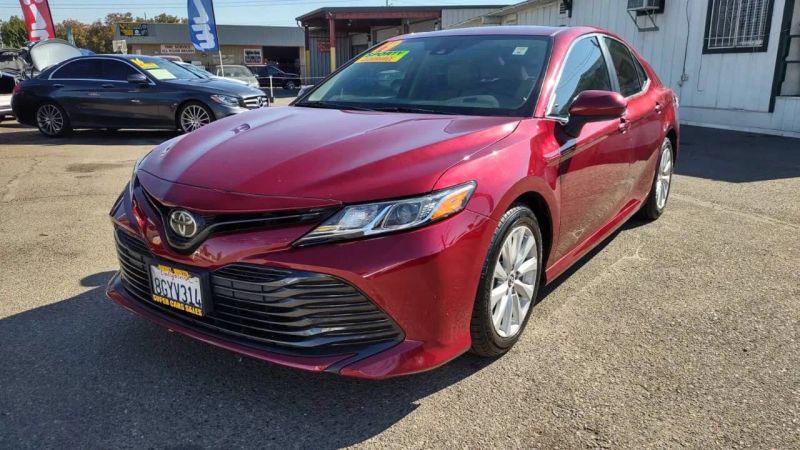 2019 Toyota Camry SE