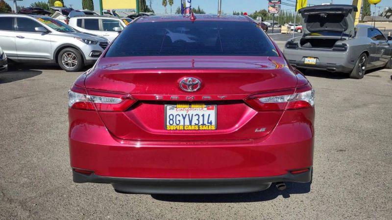 2019 Toyota Camry SE