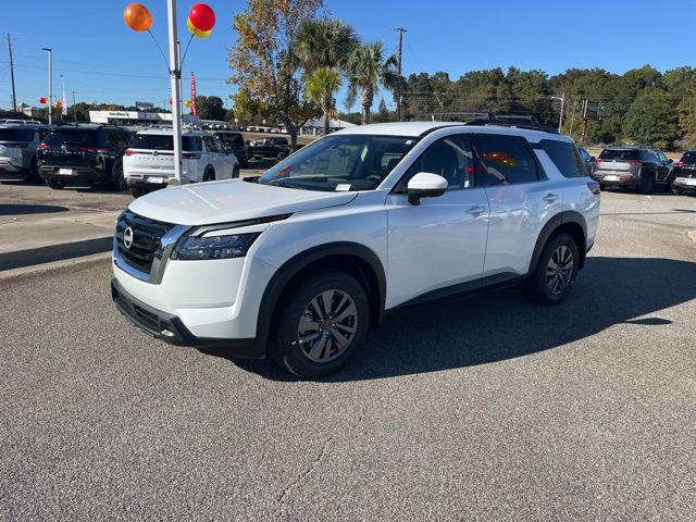 2025 Nissan Pathfinder SV FWD