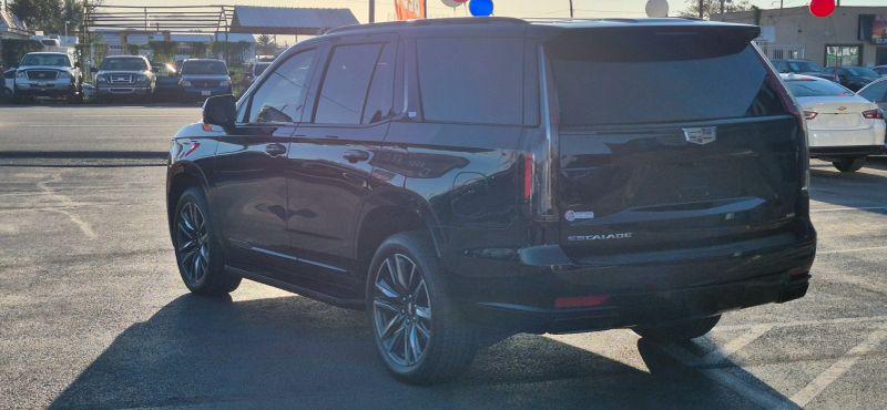 2023 Cadillac Escalade 4WD Sport