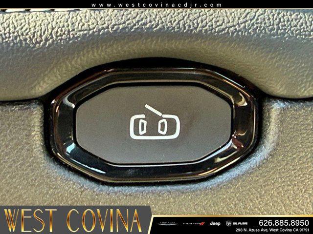 2026 Dodge Charger Daytona 4-Door Scat Pack AWD