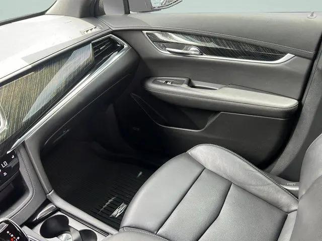 2021 Cadillac XT6 FWD Premium Luxury