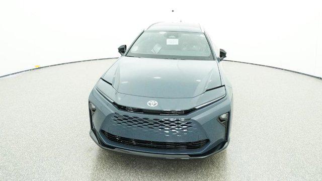2025 Toyota Crown Signia XLE