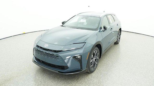 2025 Toyota Crown Signia XLE