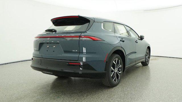 2025 Toyota Crown Signia XLE