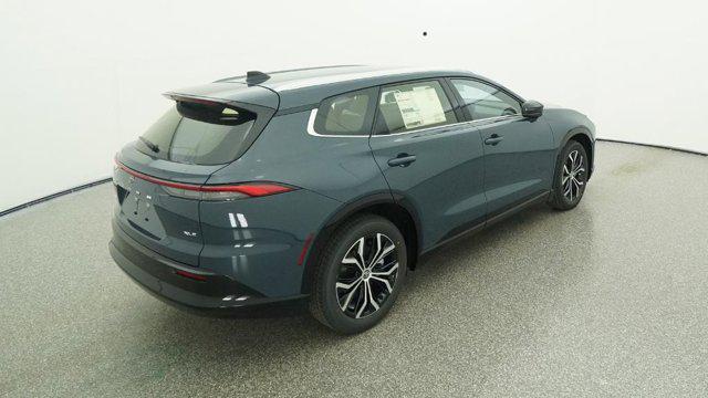 2025 Toyota Crown Signia XLE