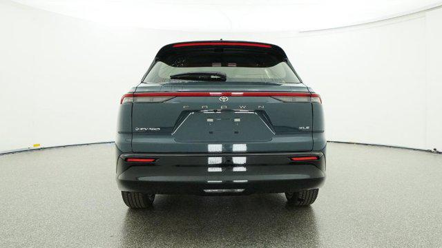 2025 Toyota Crown Signia XLE