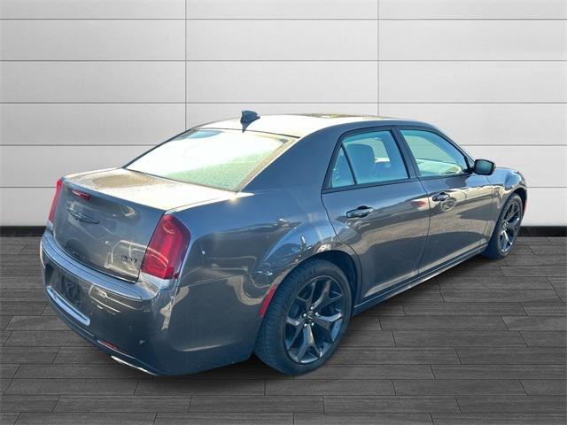 2021 Chrysler 300 Touring L 2021 Chrysler 300 Touring L