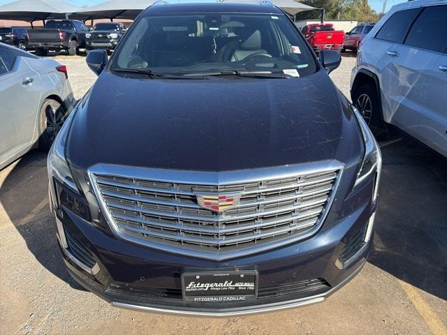 2017 Cadillac XT5 Platinum 2017 Cadillac XT5 Platinum