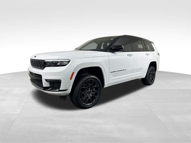 2023 Jeep Grand Cherokee L Summit Reserve 4x4 2023 Jeep Grand Cherokee L Summit Reserve 4x4