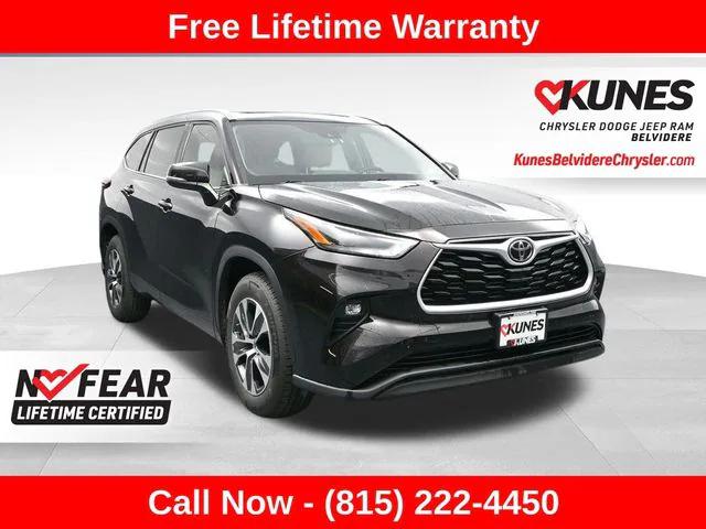 2022 Toyota Highlander XLE 2022 Toyota Highlander XLE