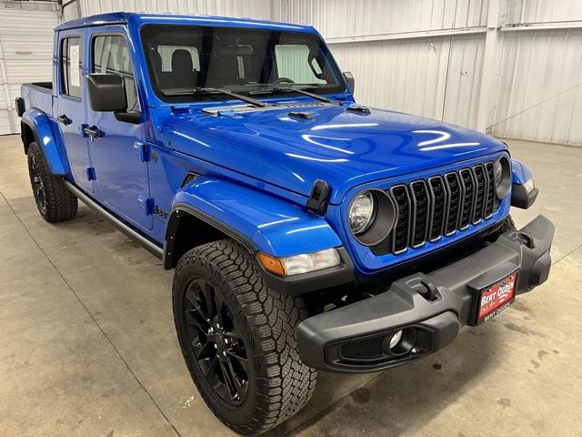 2024 Jeep Gladiator Nighthawk 2024 Jeep Gladiator Nighthawk