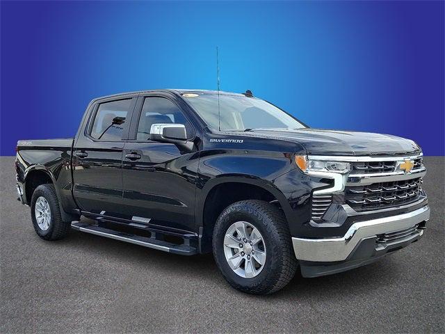 2023 Chevrolet Silverado 1500 4WD Crew Cab Standard Bed LT