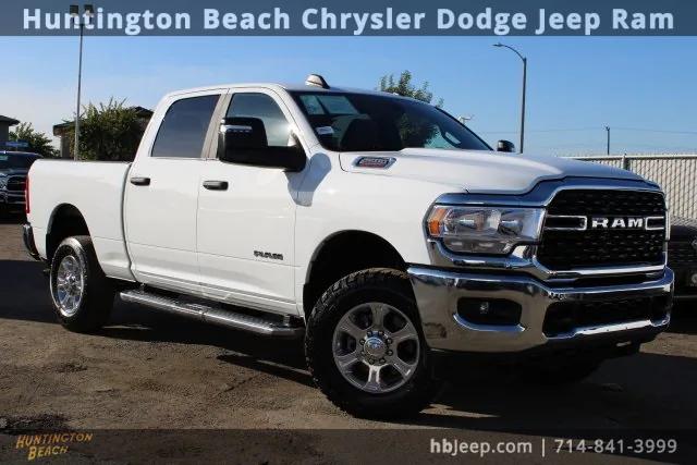 2024 RAM 2500 Big Horn Crew Cab 4x4 64 Box