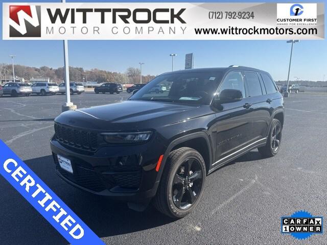 2023 Jeep Grand Cherokee Altitude 4x4 2023 Jeep Grand Cherokee Altitude 4x4