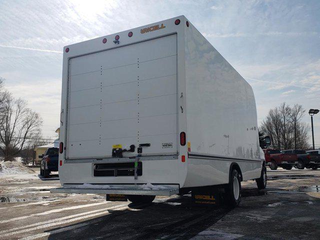 2026 Ford E-450 Cutaway BASE