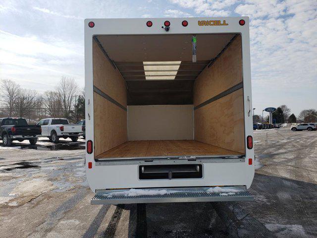 2026 Ford E-450 Cutaway BASE