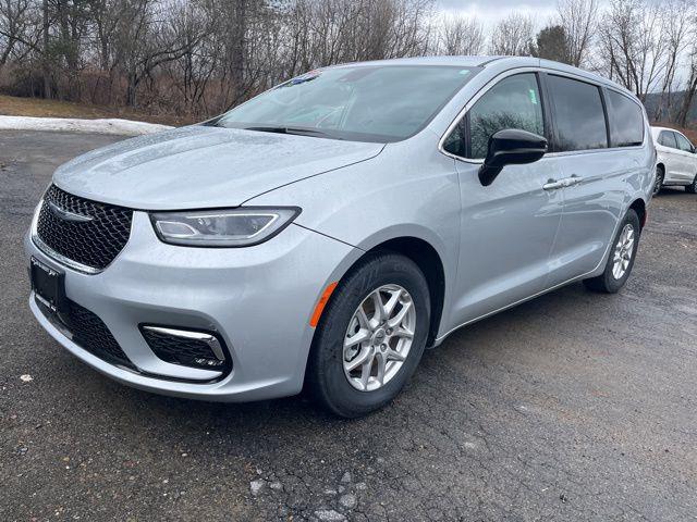 2024 Chrysler Pacifica Touring L for sale in Norwich, NY