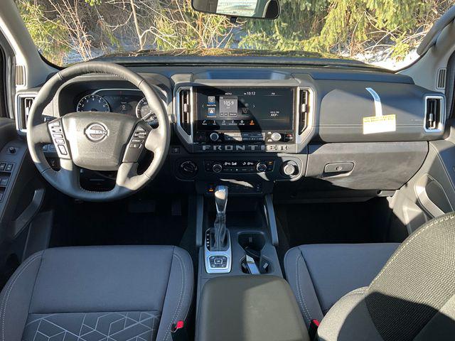 2026 Nissan Frontier Crew Cab SV 4x4