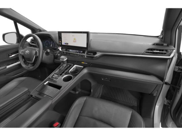 2025 Toyota Sienna Woodland Edition