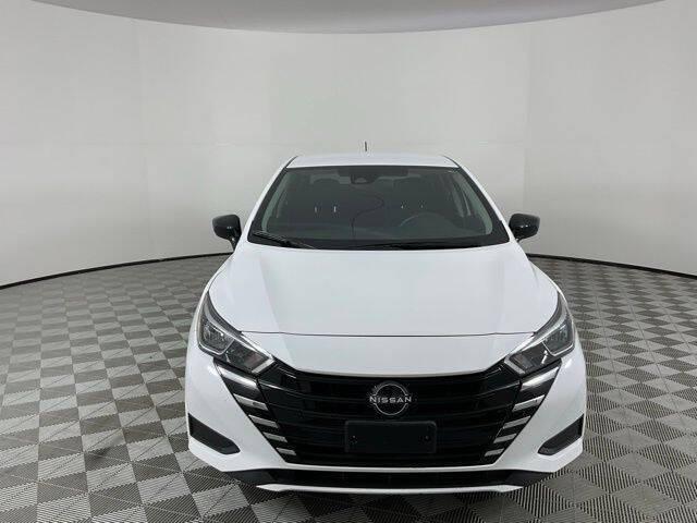 2024 Nissan Versa 1.6 S
