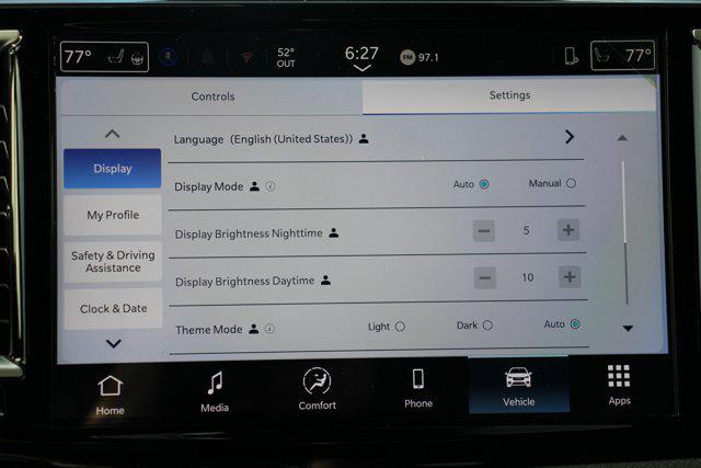 2026 Chrysler Pacifica Select