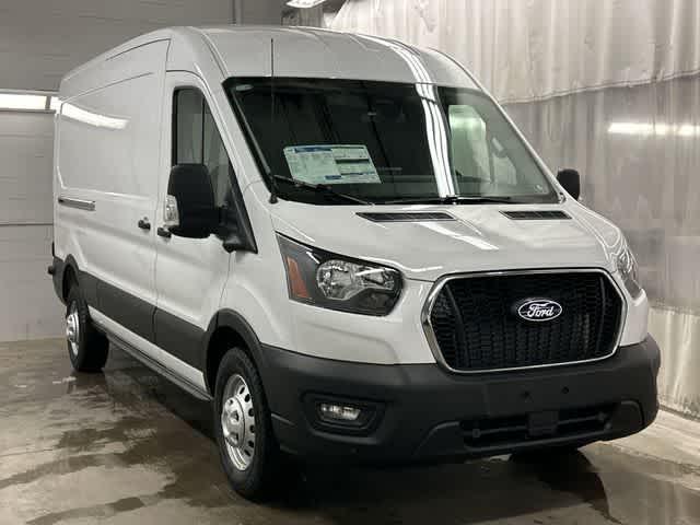 2026 Ford Transit Cargo Van T-250 148 Med Rf 9150 GVWR AWD