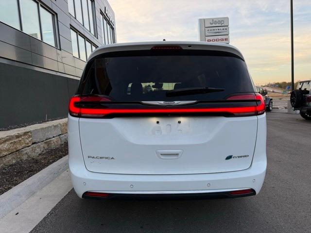 2023 Chrysler Pacifica Hybrid Pinnacle