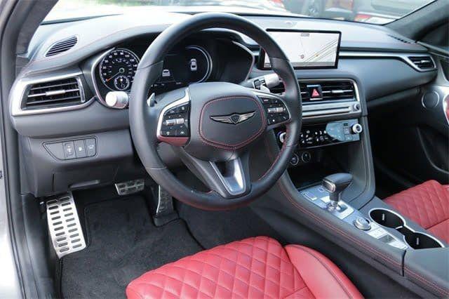 2025 Genesis G70 3.3T RWD Sport Advanced
