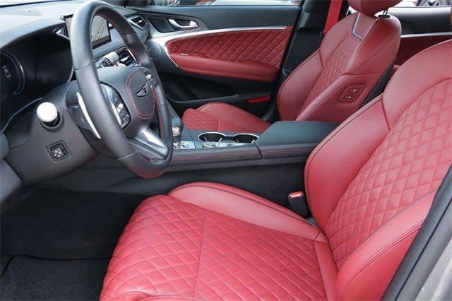 2025 Genesis G70 3.3T RWD Sport Advanced