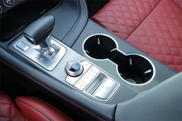 2025 Genesis G70 3.3T RWD Sport Advanced