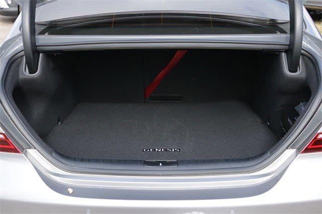 2025 Genesis G70 3.3T RWD Sport Advanced