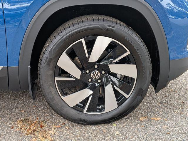 2026 Volkswagen Atlas Cross Sport 2.0T SEL